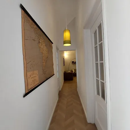 Castrum By World アパート *