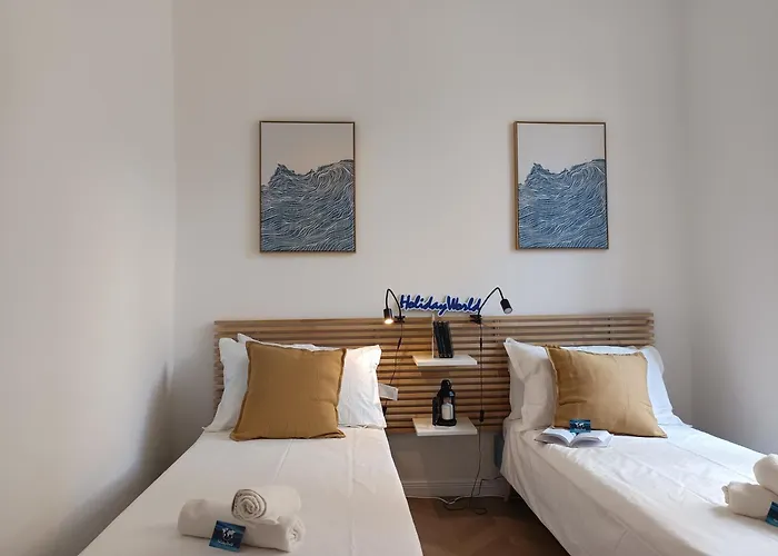 Castrum By World * Genova